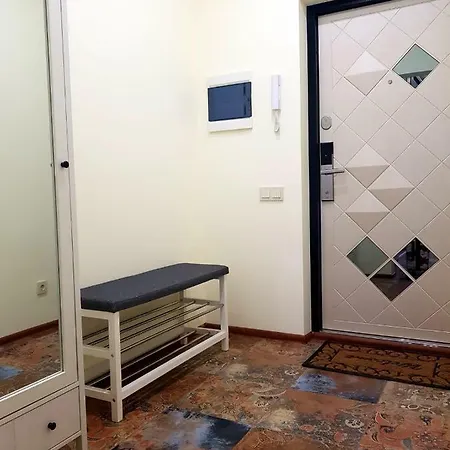 Royal House Apartment *